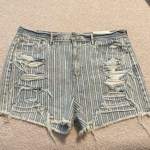 American eagle outfitters 90’s boyfriend mid length striped jean shorts 16 (33)